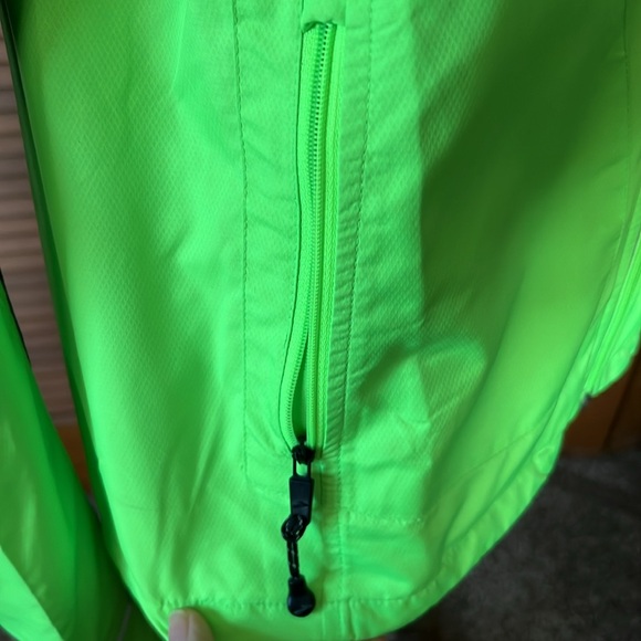 Brooks Shelter Technology running jacket L large lime green - Picture 2 of 9
